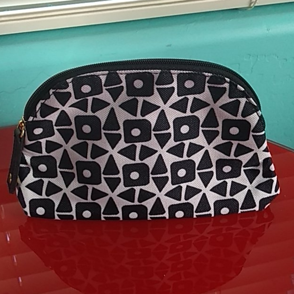 Estee Lauder Cosmetic Bag 💄